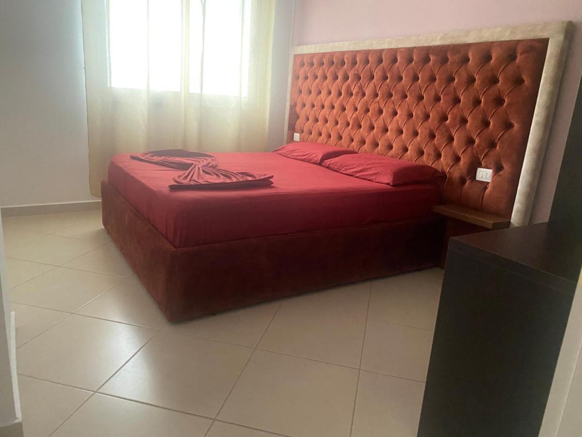 Shengjin Apartamente Antoni ภายนอก รูปภาพ