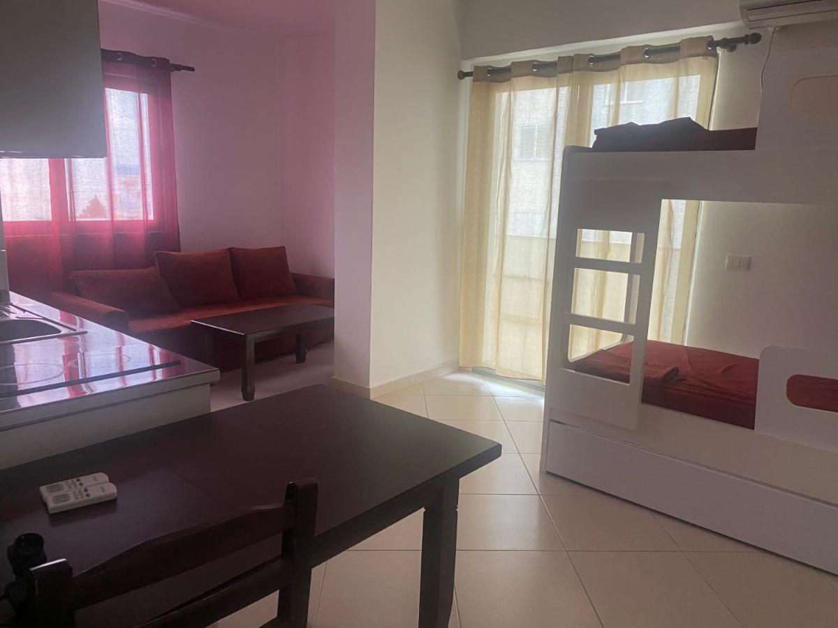 Shengjin Apartamente Antoni ภายนอก รูปภาพ