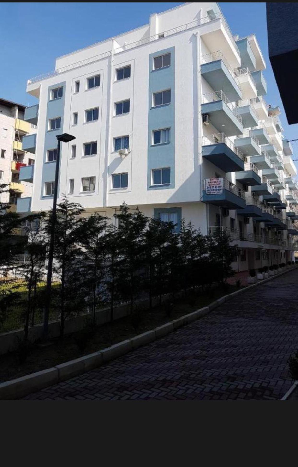 Shengjin Apartamente Antoni ภายนอก รูปภาพ