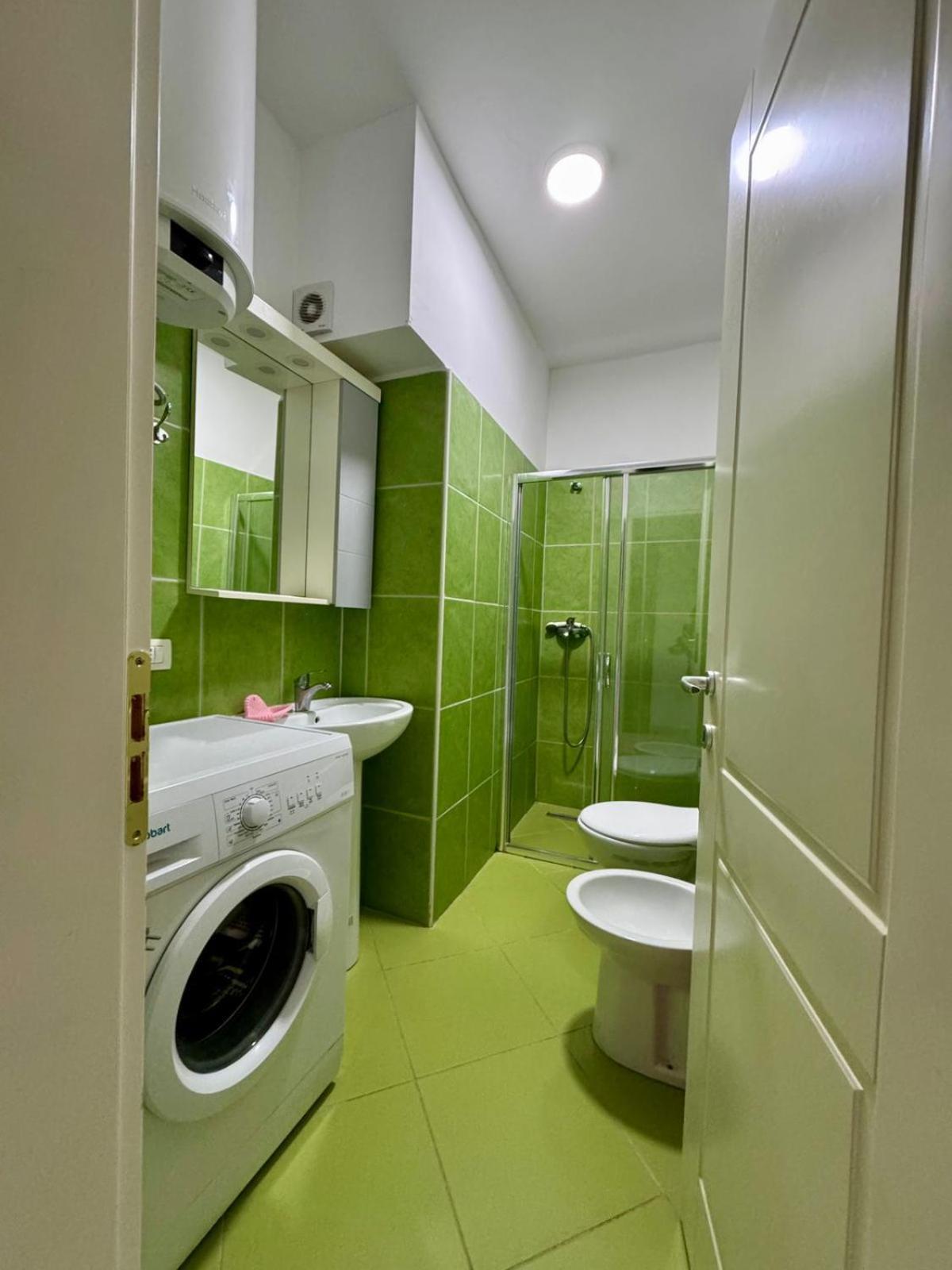 Shengjin Apartamente Antoni ภายนอก รูปภาพ