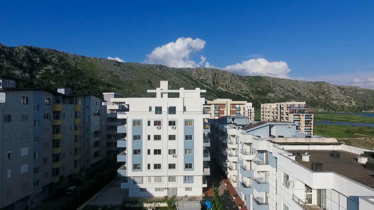 Shengjin Apartamente Antoni ภายนอก รูปภาพ