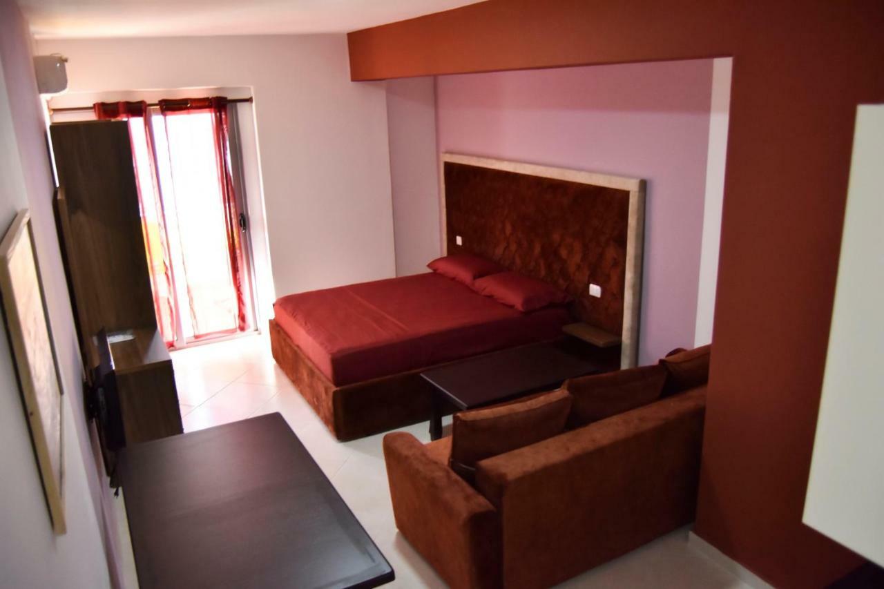 Shengjin Apartamente Antoni ภายนอก รูปภาพ