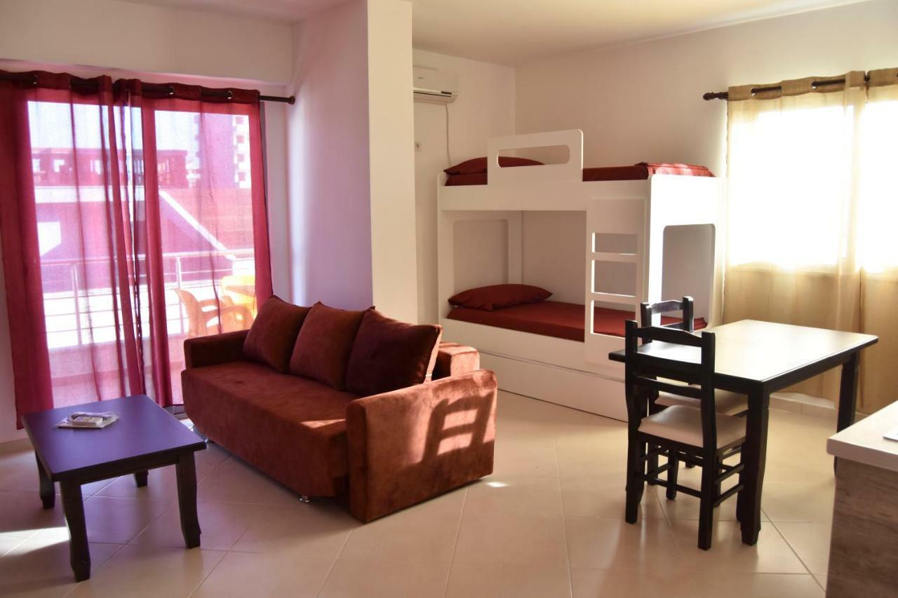 Shengjin Apartamente Antoni ภายนอก รูปภาพ