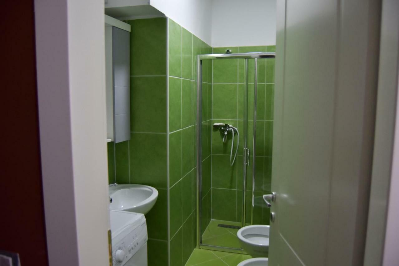 Shengjin Apartamente Antoni ภายนอก รูปภาพ
